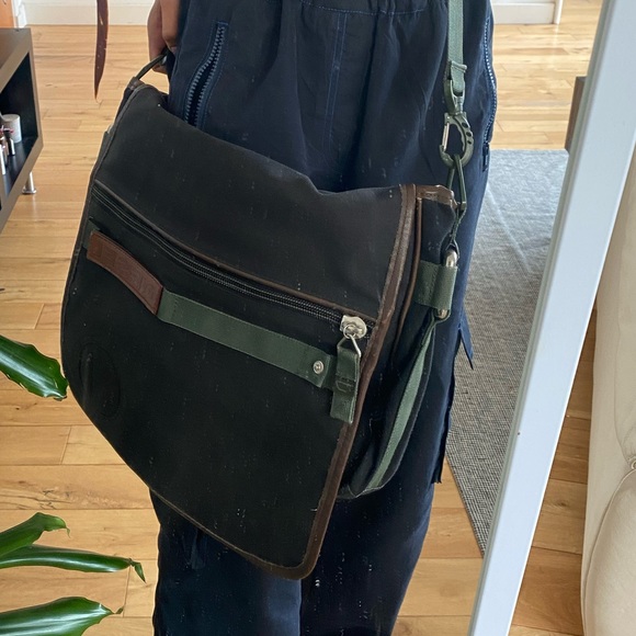 Diesel Handbags - Vintage Diesel Messenger Bag - Spare Parts Collection - Black Green